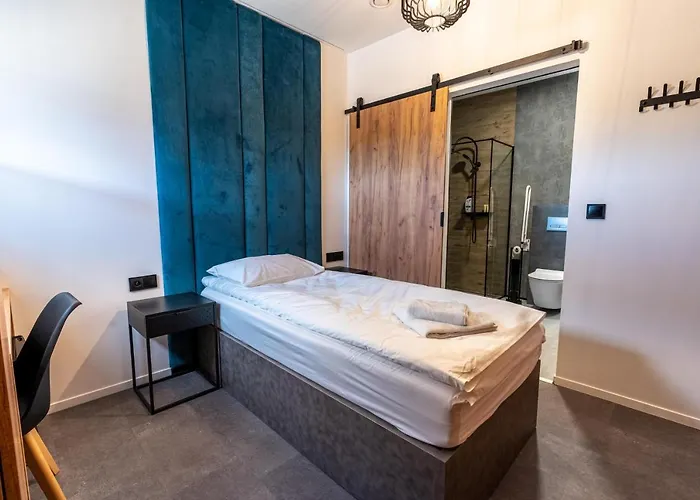 Bed & Breakfast Ironresorts Niedzwiedzia 25 4*